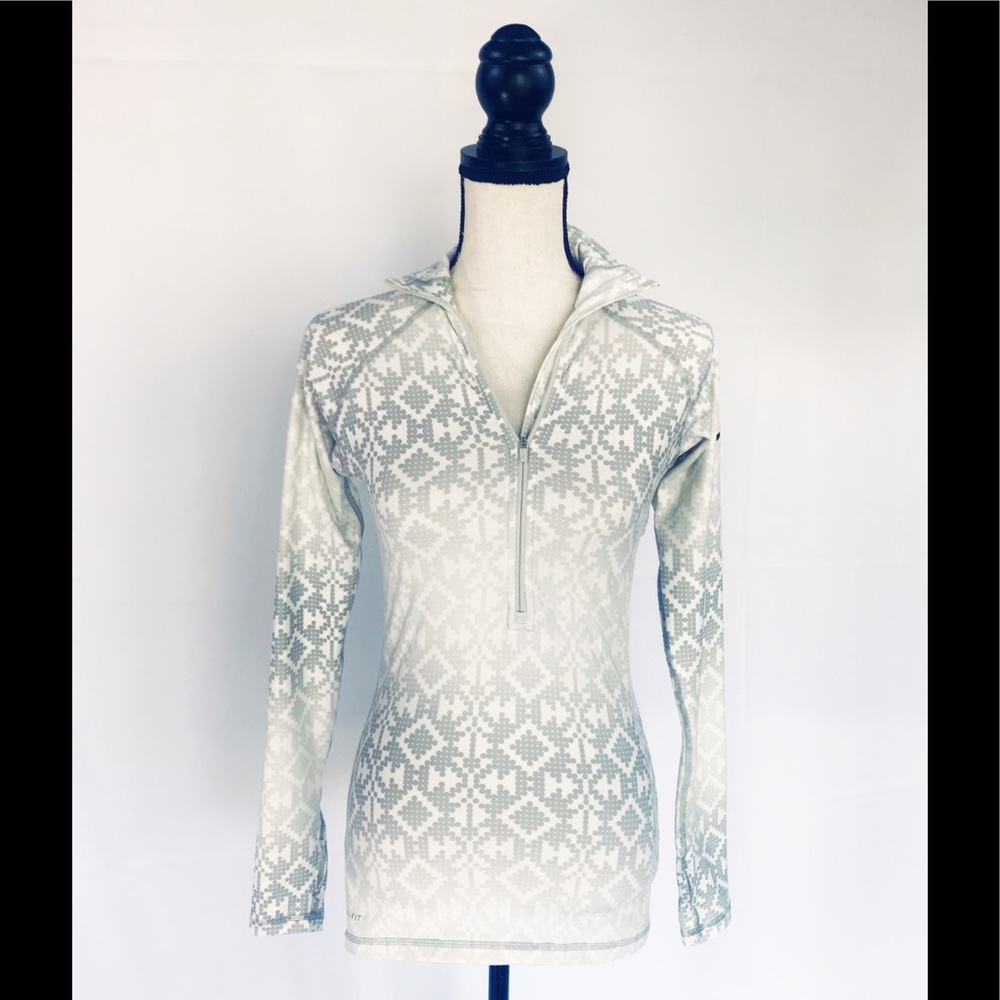 Nike Pro Hyperwarm long Sleeve Training Top Sz S